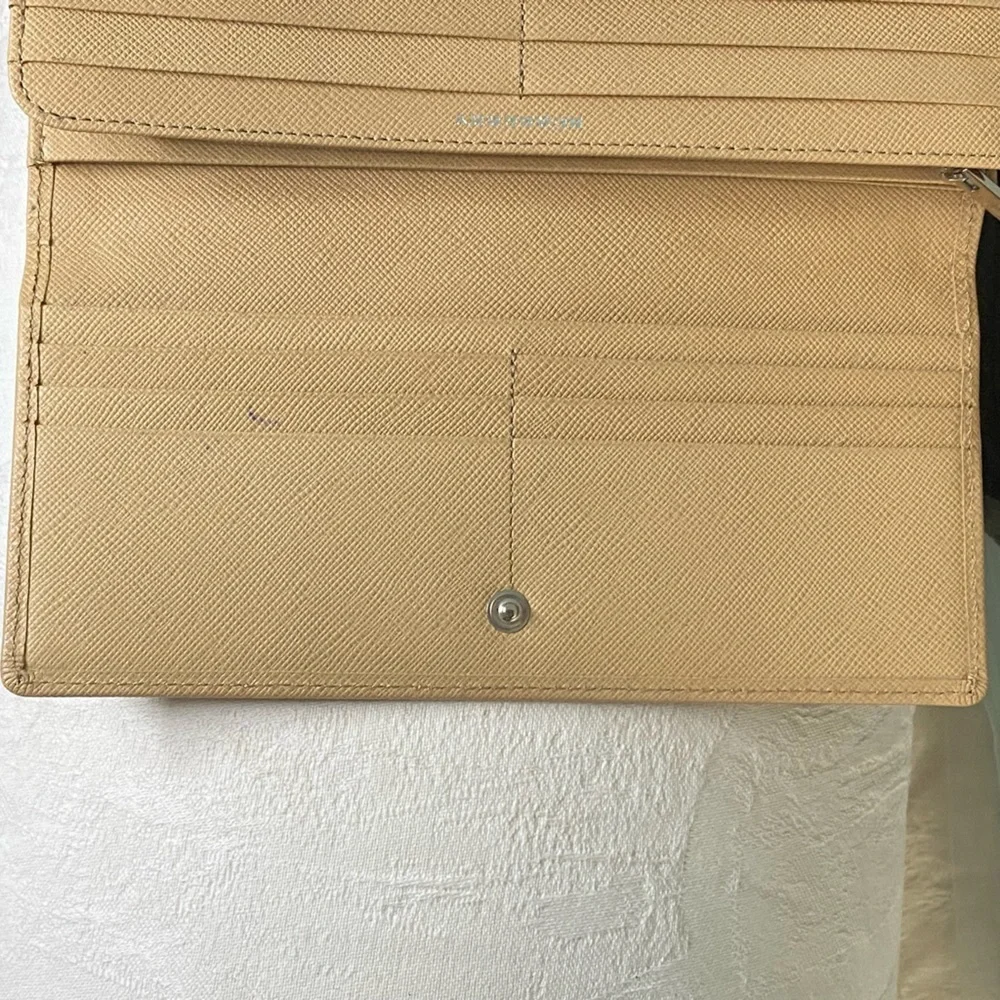 Burberry Tan Calf Leather Long Wallet includes Certificate of Authenticity - Picture 10 of 17